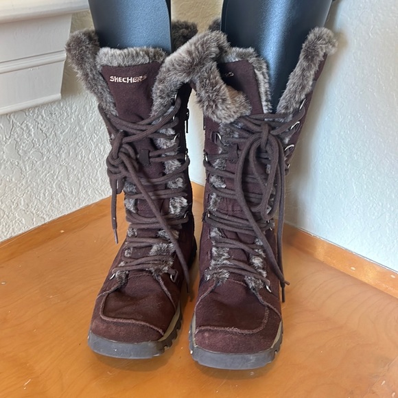 Skechers Shoes - Sketchers fur trim boots